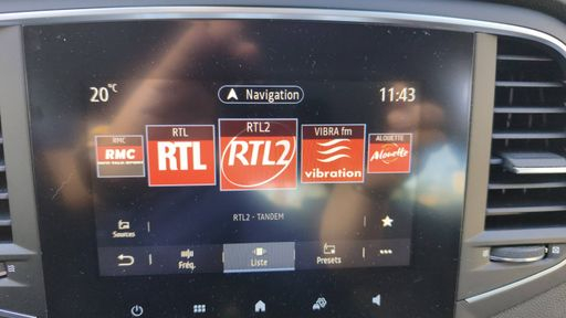 Renault Megane BLUE DCI 115 - Evolution – 2023 – 54476 km – Diesel – Boîte Automatique — photo 2