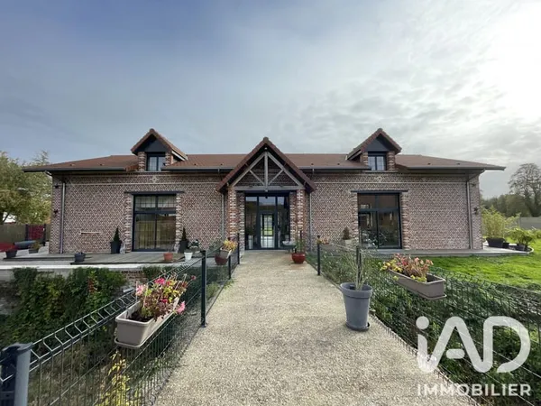 Maison 6 pièces 295 m²