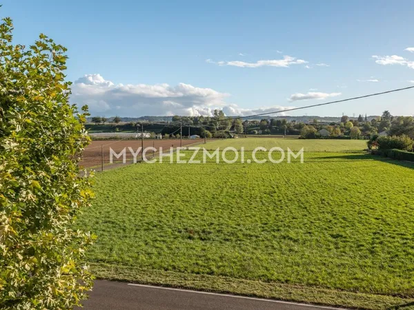 Vends t4 - 78.3 m² - Estrablin 38780