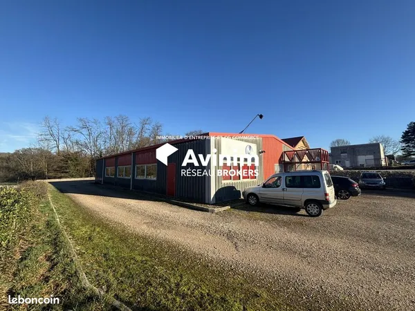 Local 381 m² Dannemarie-sur-Crète