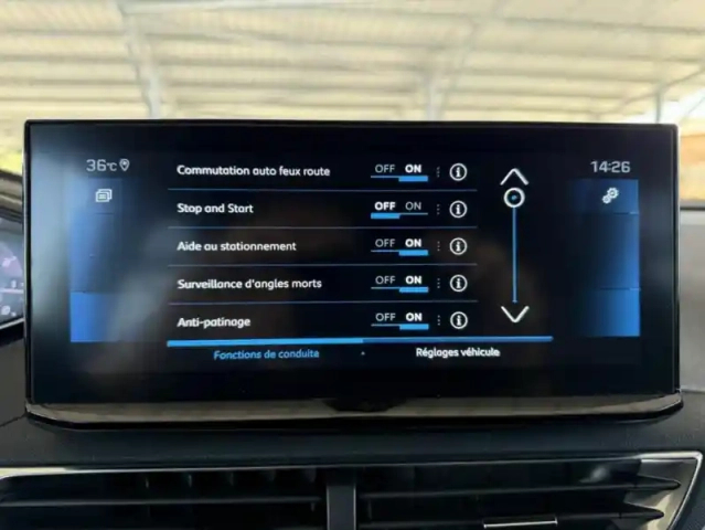 Peugeot 5008 ii puretech 130 s&amp;s gt — photo 14