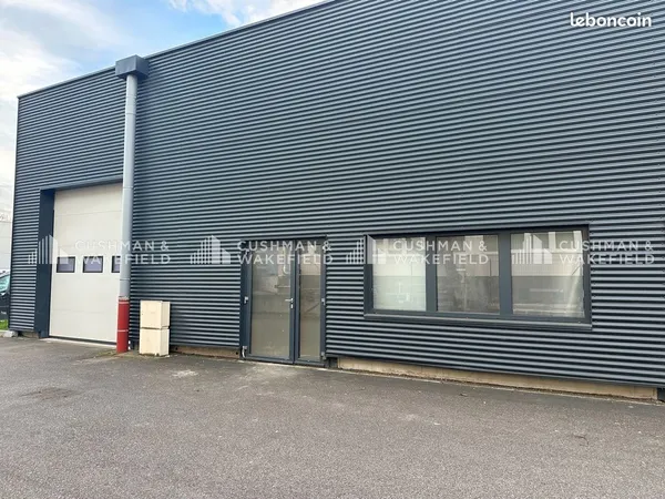 Local 436 m²
