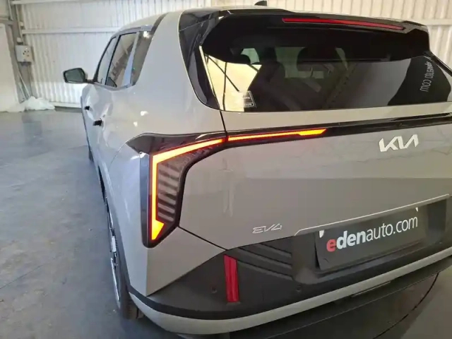 Kia Ev4 81.4 kwh 204 ch autonomie longue — photo 50