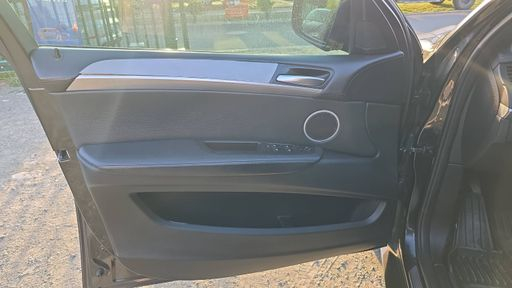 BMW X6 M xDrive 4.4 V8 555 BVA - M – 2010 – 161839 km – Essence – Boîte Automatique — photo 35