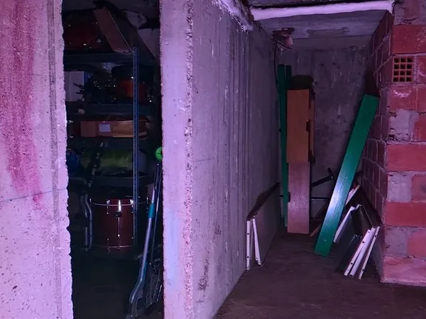 Pantin - 27 m² de stockage dans copropriété - entrée à 50 % dans SCI propriétaire