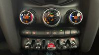 Mini Cabrio Cooper 136ch Edition Seaside BVA7 — photo 26