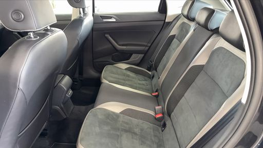 Volkswagen Polo 1.0 TSI 95 DSG7 - Carat – 2021 – 75299 km – Essence – Boîte Automatique — photo 15