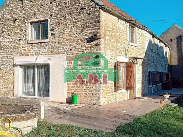 58, 7-8 mns Clamecy - Grande Maison familiale habitable de suite - 6 chambres sur 4642m2 de terrain.