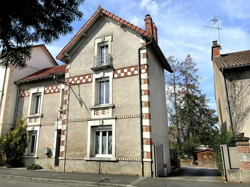 Photo 1