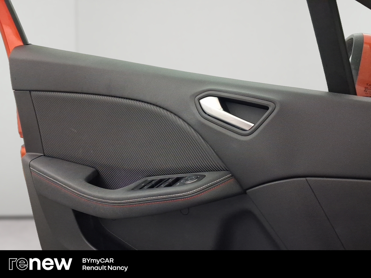 Renault Clio E-Tech 140 - 21N — photo 21