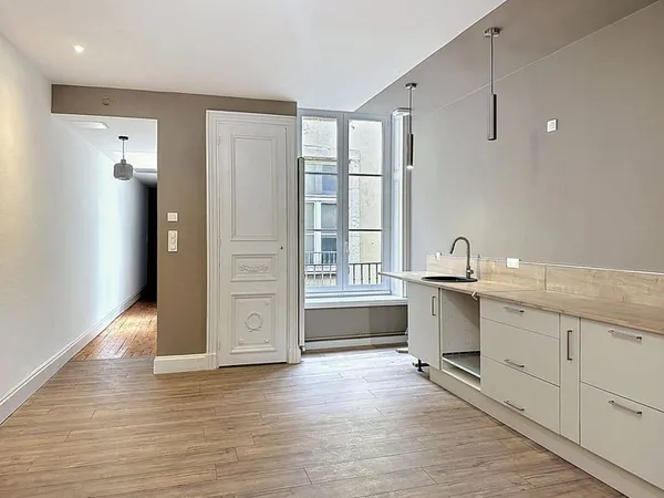 Appartement 4 pièces 130 m²