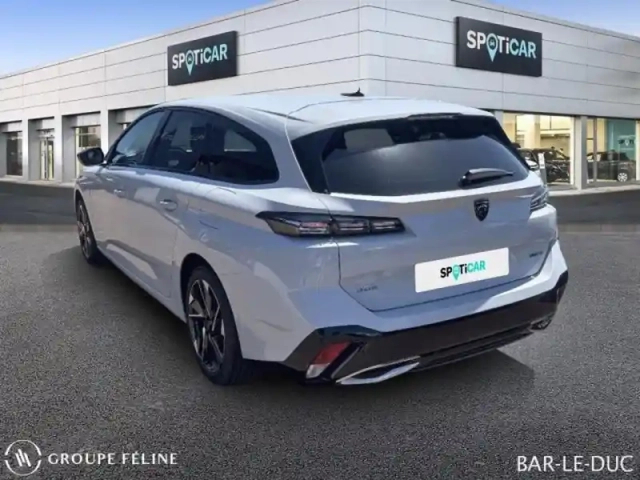 Peugeot 308 sw plug-in hybrid 180ch allure pack e-eat8 — photo 7