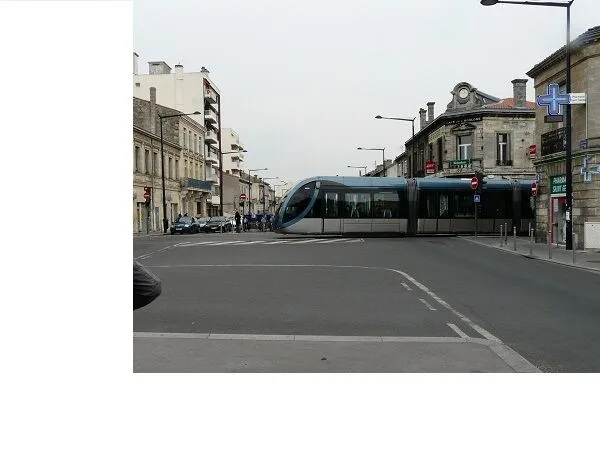 Appartement Location Bordeaux 1p 19m² 550€