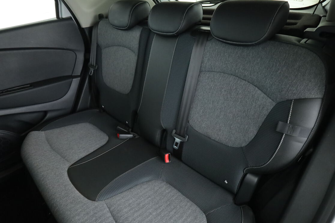 Renault Captur 1.2 TCe Energy Intens — photo 13
