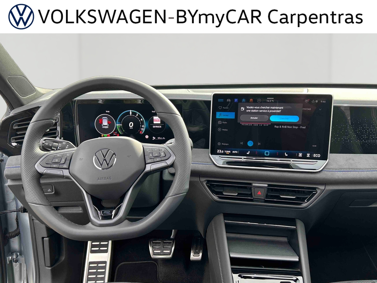 Volkswagen Tiguan 1.5 eHybrid 204ch DSG6 — photo 10