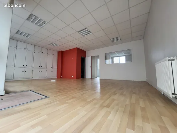 Local commercial 65 m² Vannes