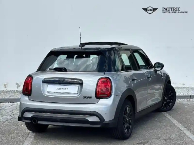Mini Mini 5 portes cooper 136ch edition premium plus bva7 — photo 17