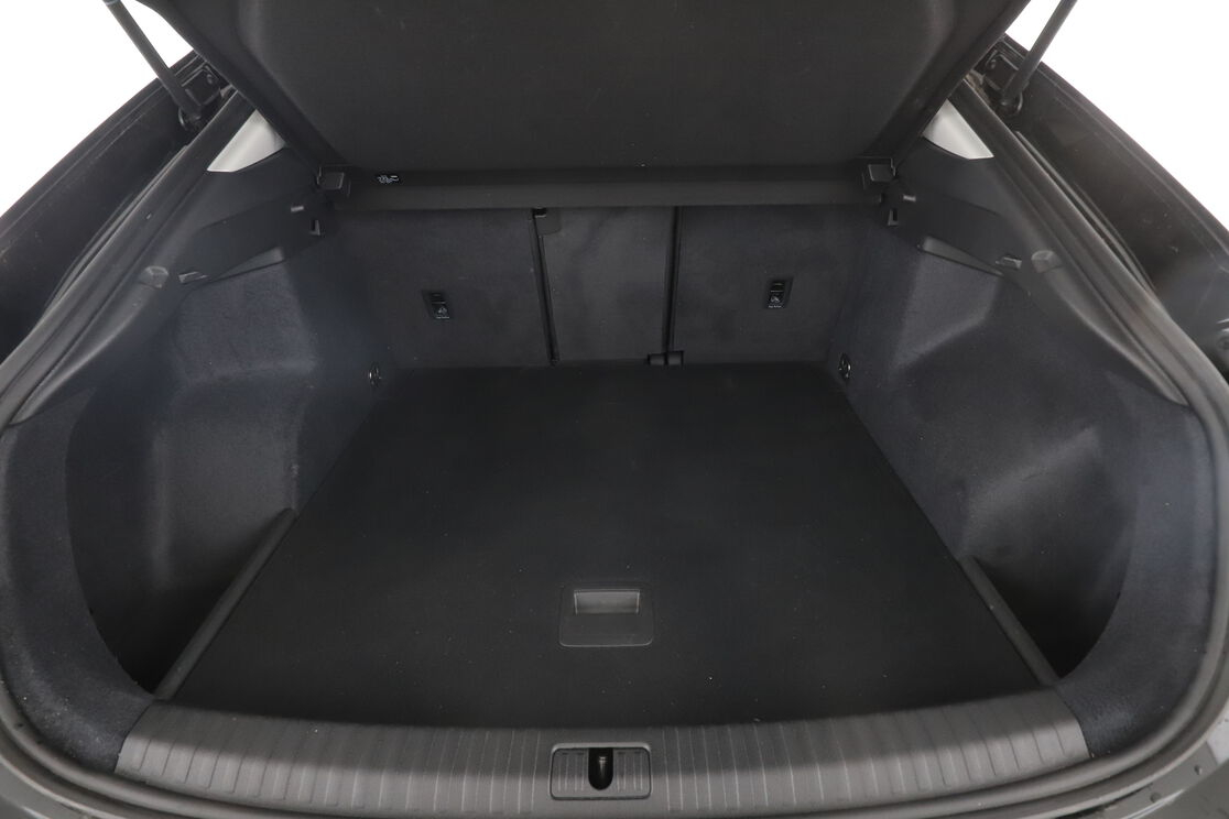 Audi Q3 Sportback 35 TFSI S Tronic 7 — photo 16