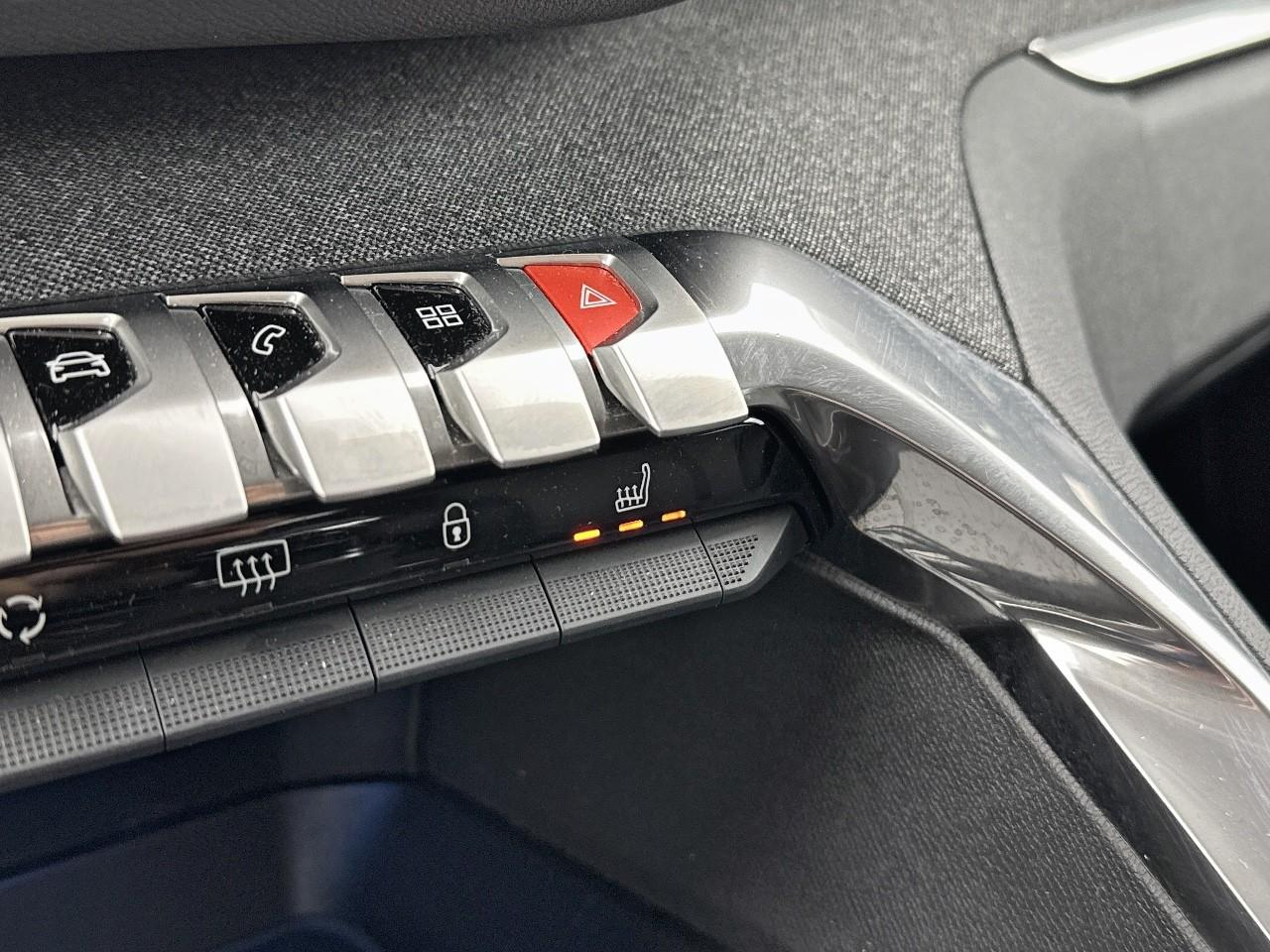 Peugeot 3008 puretech 130ch s&s bvm6 allure pack — photo 28
