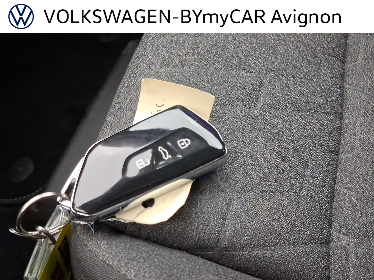 Volkswagen Golf 1.5 eTSI EVO2 116 DSG7 — photo 33