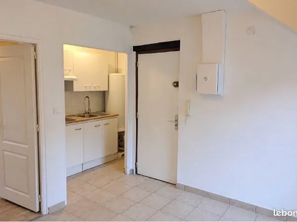 Appartement à louer - Disponible immédiatement à Dinan