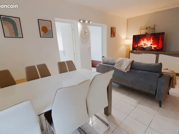 Chambre meublée avec douche privative - Tout confort - 40' de Paris