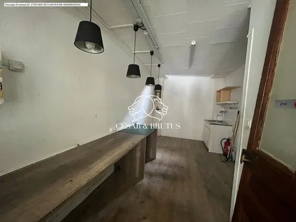 Loue local commercial - 47 m² - 2 pièces - Lyon 69007
