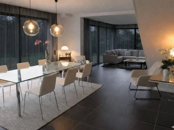 Maison 7 pièces 180 m²
