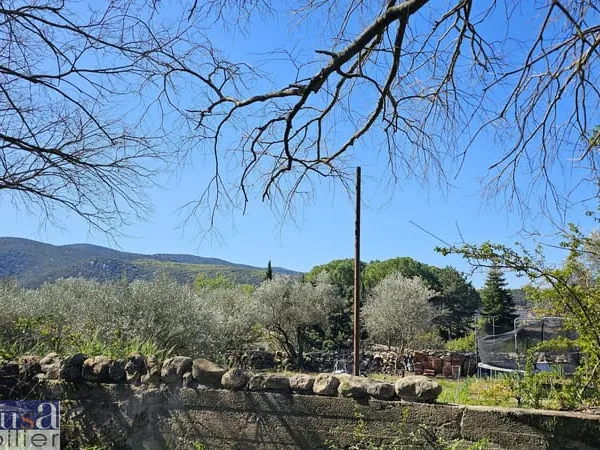 Sauve, terrain constructible de 1762m2