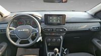 Dacia Sandero 1.0 TCe 90ch Expression — photo 8