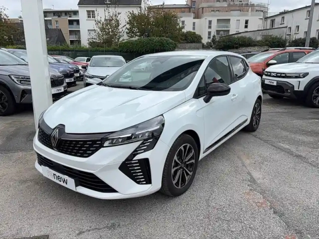 Renault Clio e-tech full hybrid 145 ch gsr2 — photo 1