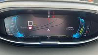 Peugeot 3008 HYBRID 225ch GT Pack e-EAT8 — photo 10