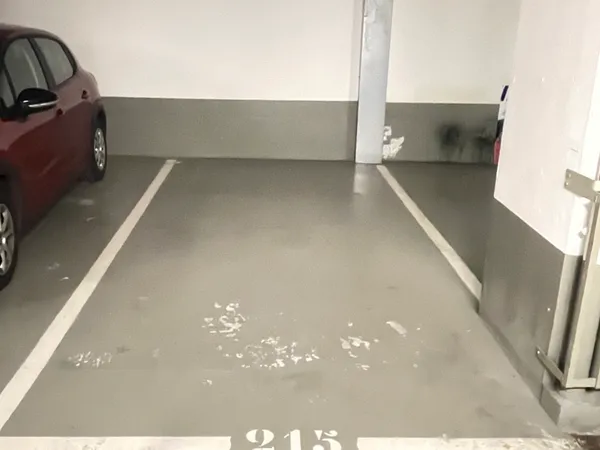 Loue parking