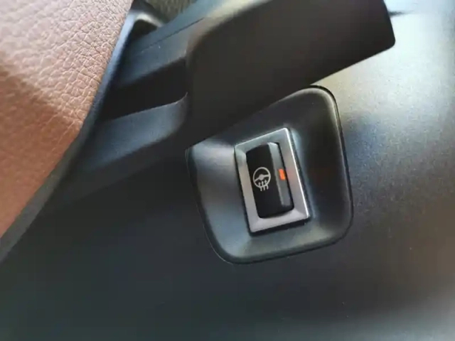 Bmw Serie 4 420 d luxury line 190 ch bva — photo 15