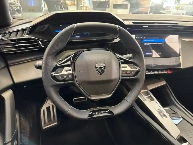 Peugeot 308 electrique 55 kwh 156ch — photo 9