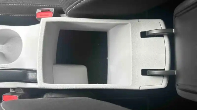 Hyundai I20 1.0 t-gdi 100 dct-7 hybrid 48v — photo 30