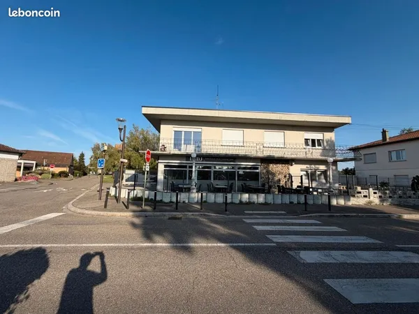 Maison 125 m² avec local commercial 170 m² - Terrain 800 m² - Ottmarsheim