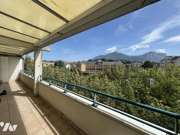 Appartement 4 pièces 104 m²