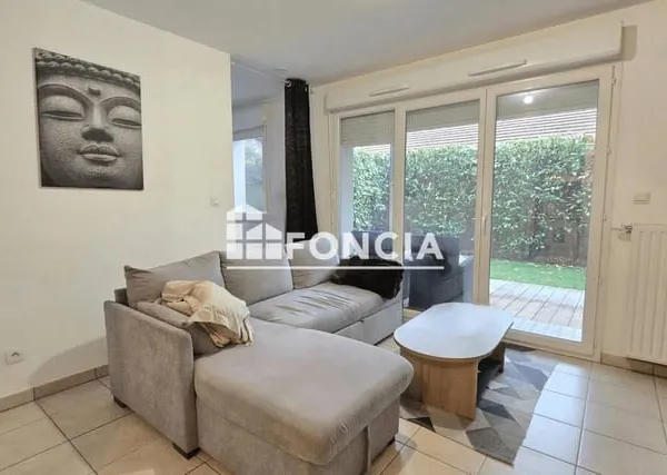 MARIGNIER : Appartement T1 BIS avec jardin + Garage
