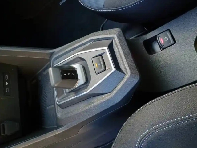 Dacia Sandero eco-g 120 auto — photo 41