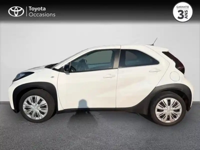 Toyota Aygo X 1.0 vvt-i 72ch dynamic my23 — photo 3
