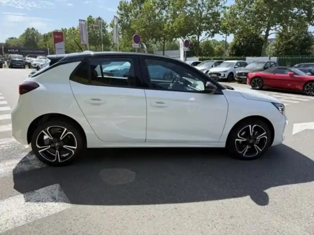 Opel Corsa 1.2 turbo 100ch gs — photo 4