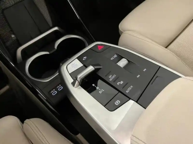 Bmw X1 xdrive25e 245ch xline — photo 13