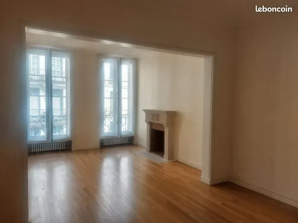 T5 quartier Pilori libre de suite