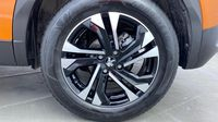 Peugeot 2008 1.2 PureTech 130ch S&S GT — photo 11