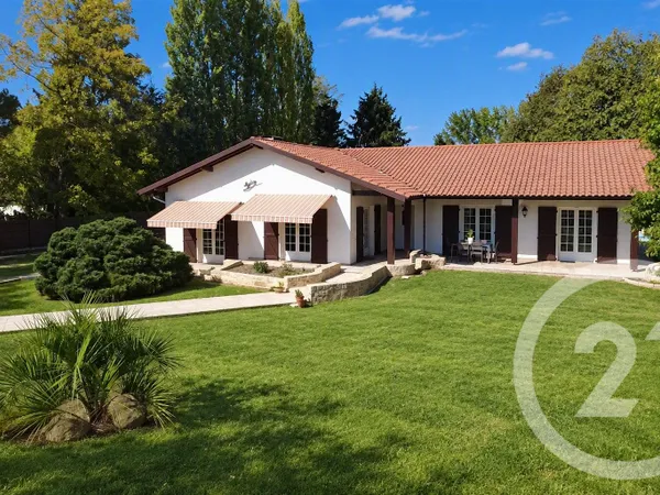 Maison 5 pièces 144 m²