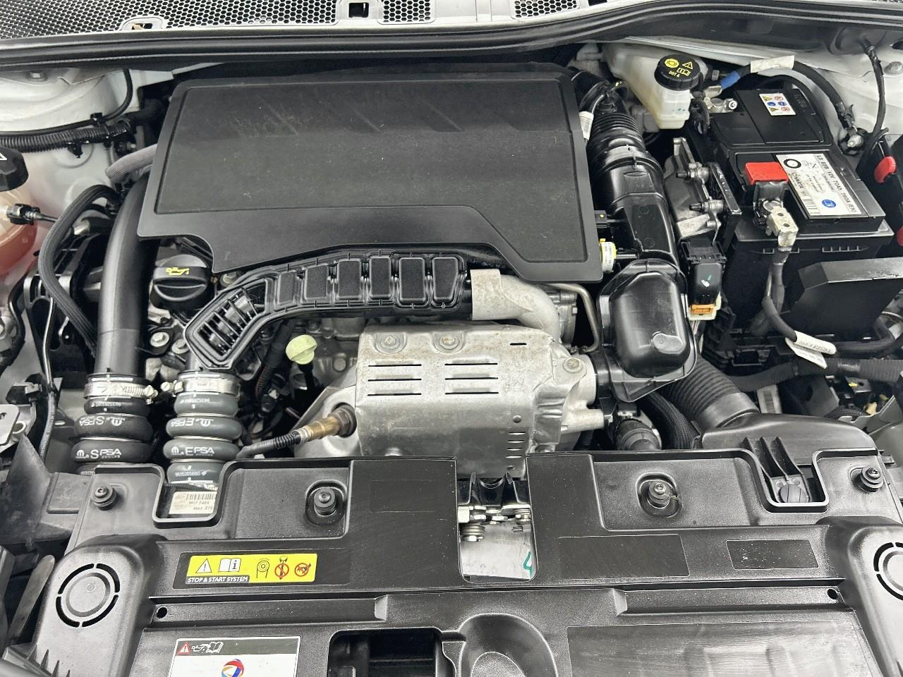 Ds Ds 3 puretech 130 eat8 performance line — photo 15