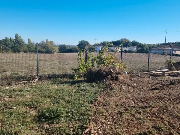 Terrain de 662 M2 constructible