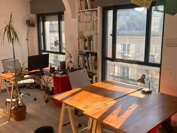 Place Bureau Paris 10éme 195 euros / Prix imbattable pour le quartier