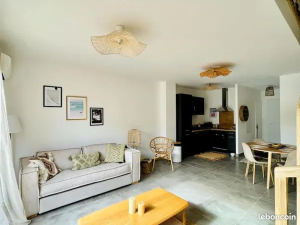 Maison neuve, meublée (70m²) - Terrasse, calme et commodités à pied - Lit-et-Mixe